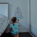 Besos_&_Co_Interactive_Christmas_Tree_Wall_Stickers_for_Play